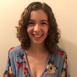 Meet your Posher, Alexandra